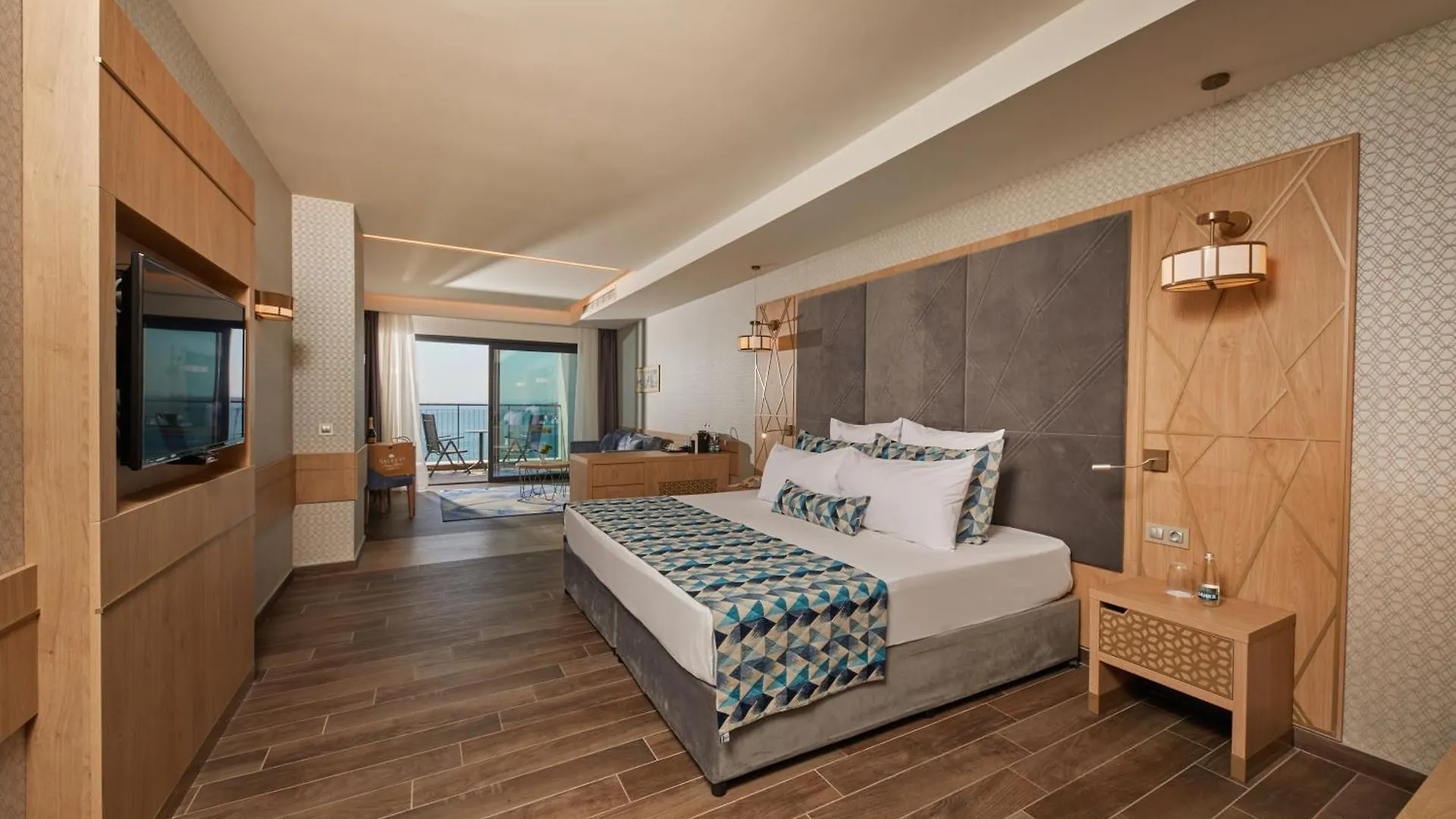 Secrets Sunny Beach Resort & Spa (Adults Only)